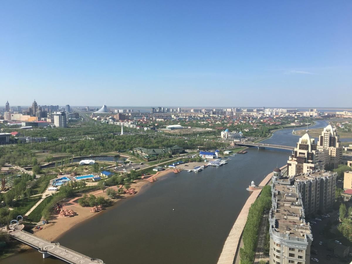 Апарт-отели Grand Alatau Naberezhnaya A Class Apartment Нур-Султан