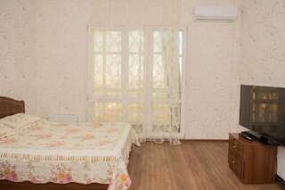 Апарт-отели Grand Alatau Naberezhnaya A Class Apartment Нур-Султан Большой двухместный номер с 1 кроватью-10