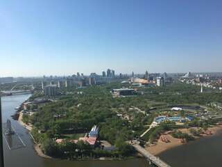 Апарт-отели Grand Alatau Naberezhnaya A Class Apartment Нур-Султан Большой двухместный номер с 1 кроватью-7